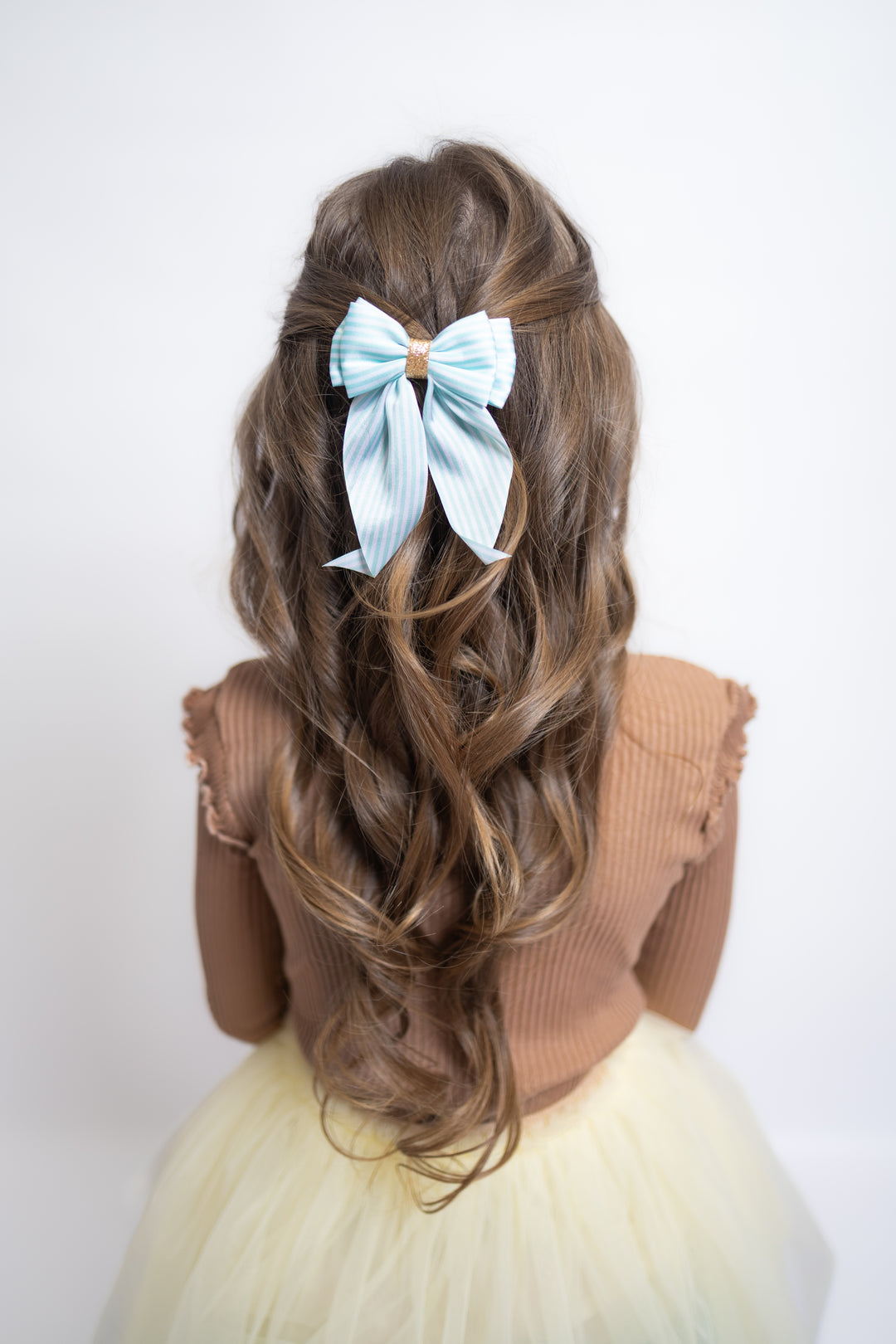 Large bow clasp Évodie | oatmeal stripes