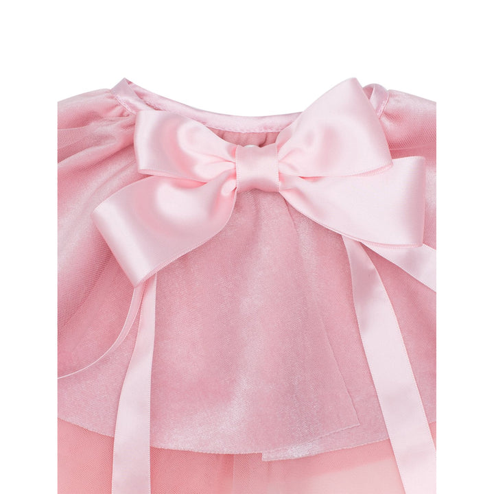 Magic velvet cape